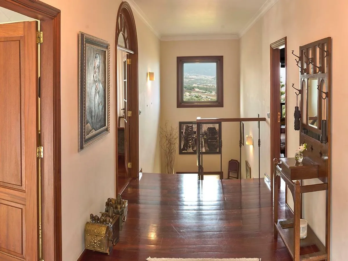 فندق لا أوروتافافي  Indigo House 0*,